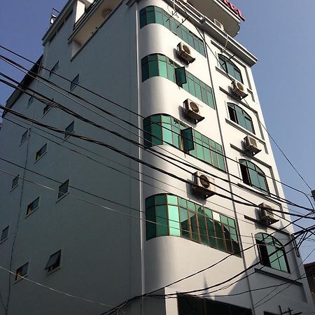 فينه Hotel Tokyo 1 المظهر الخارجي الصورة